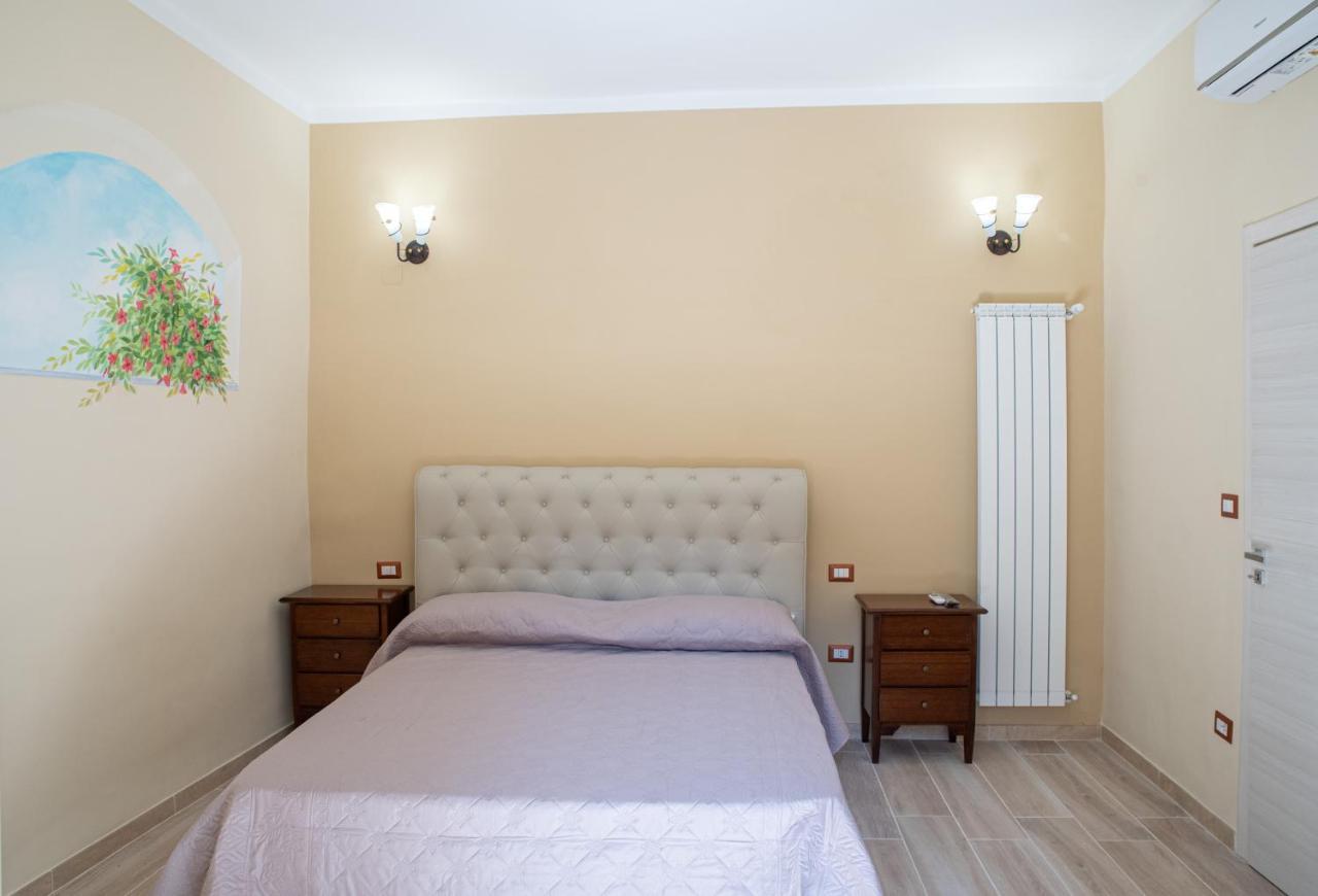 Mandevilla Home Caiazzo エクステリア 写真