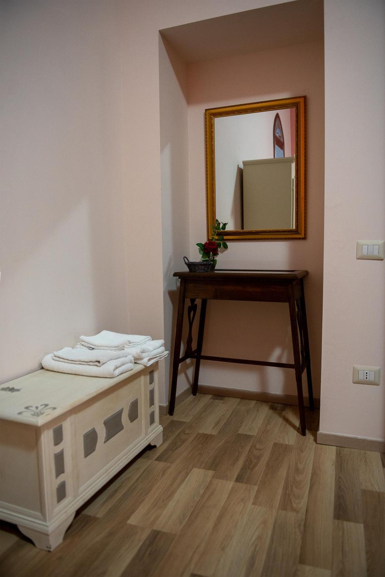 Mandevilla Home Caiazzo エクステリア 写真